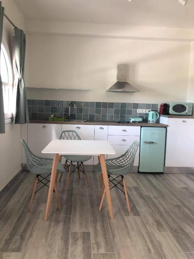 Nena - Apartment